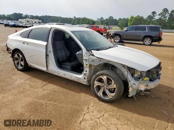2018 Honda Accord EX z VIN 1HGCV1F44JA241524, wystawiony jako Copart lot #56192165 z przebiegiem 124 266 mil mil oraz Szkoda całkowita • Salvage title. Historia ofert i sprzedaży dostępna na DreamBid. Obrazek 4.