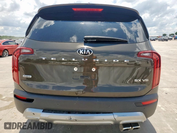 2020 Kia Telluride SX z VIN 5XYP5DHC1LG038521, wystawiony jako Copart lot #55861575 z przebiegiem 56 694 mil mil oraz Czysty tytuł • Clean title. Historia ofert i sprzedaży dostępna na DreamBid. Obrazek 6.