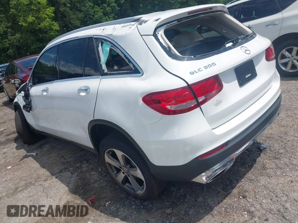 2016 Mercedes-Benz GLC 300 with VIN WDC0G4JB3GF064280, listed as a IAAI auction lot 42170154 with 101,401 mi miles and . Bid and sale history available at DreamBid. Image 3.