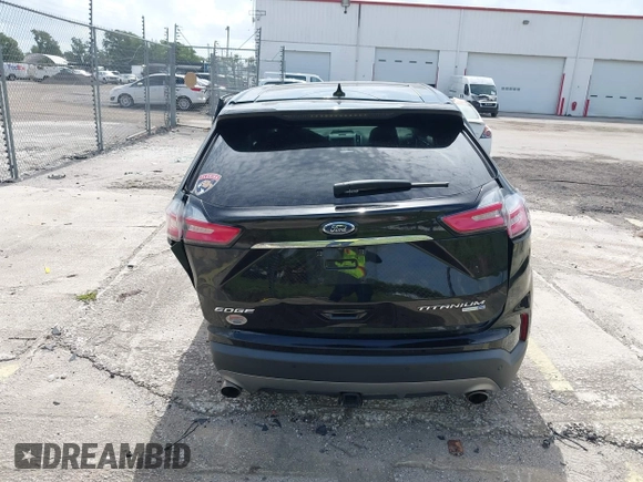 2020 Ford Edge Titanium with VIN 2FMPK4K93LBA05221, listed as a IAAI auction lot 42497787 with Not provided miles and . Bid and sale history available at DreamBid. Image 15.