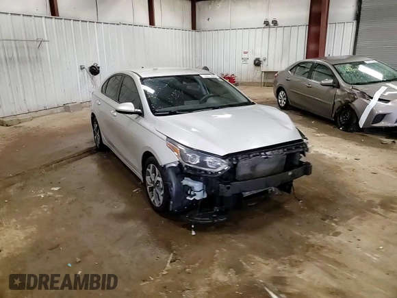 2021 Kia Forte LXS z VIN 3KPF24AD2ME345539, wystawiony jako Copart lot #55319665 z przebiegiem 102 789 mil mil oraz Nie do naprawy • Non repairable. Historia ofert i sprzedaży dostępna na DreamBid. Obrazek 13.