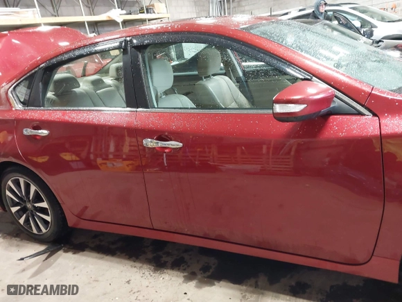 2016 Nissan Altima 2.5 SL with VIN 1N4AL3APXGC172169, listed as a IAAI auction lot 41727843 with 107,230 mi miles. Bid and sale history available at carsss.com. Image 12.