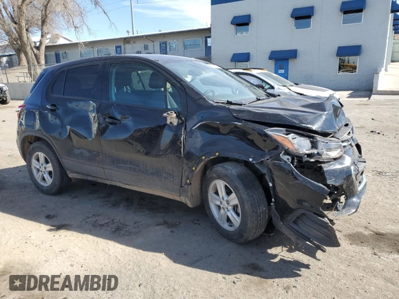 2020 Chevrolet Trax LS with VIN KL7CJKSB4LB033240, listed as a Copart auction lot 46091285 with 75,206 mi miles and Salvage Title. Bid and sale history available at carsss.com. Image 4.
