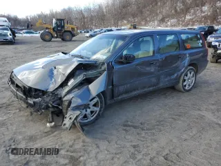 2004 Volvo V70 с VIN YV1SJ59H242410833, выставлен на аукционе Copart как лот 44961915 с пробегом Не указан миль и Списание • Salvage title. История ставок и продаж доступна на DreamBid. Изображение 1.
