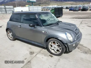 2003 MINI Hardtop S with VIN WMWRE33403TD69212, listed as a Copart auction lot 50448655 with 36,184 mi miles and Clean Title. Bid and sale history available at DreamBid. Image 4.