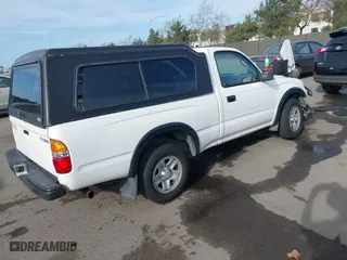 2002 Toyota Tacoma with VIN 5TENL42N62Z110440, listed as a IAAI auction lot 41719801 with 208,136 mi miles. Bid and sale history available at carsss.com. Image 4.