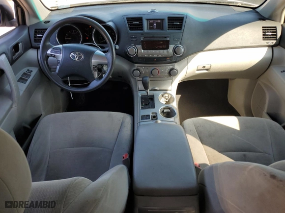 2011 Toyota Highlander with VIN 5TDZA3EH5BS010561, listed as a Copart auction lot 50396555 with 190,425 mi miles and Salvage Title. Bid and sale history available at carsss.com. Image 8.