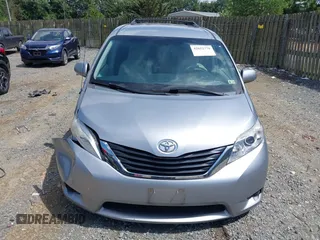 2014 Toyota Sienna LE AAS with VIN 5TDKK3DC4ES511305, listed as a IAAI auction lot 42652770 with 71,808 mi miles and . Bid and sale history available at DreamBid. Image 12.