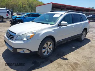2012 Subaru Outback 2.5i Limited with VIN 4S4BRBKC9C3297009, listed as a IAAI auction lot 42125229 with 157,474 mi miles. Bid and sale history available at carsss.com. Image 2.