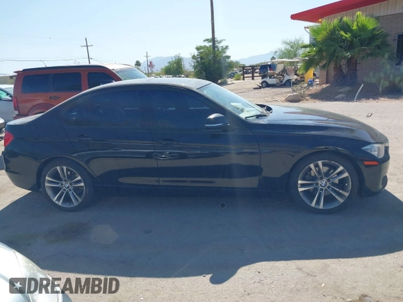 2013 BMW 3 Series 328i xDrive с VIN WBA3B3C51DF543955, выставлен на аукционе IAAI как лот 42510430 с пробегом 87 280 миль миль и . История ставок и продаж доступна на DreamBid. Изображение 13.