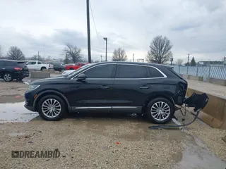 2016 Lincoln MKX Select with VIN 2LMTJ6KRXGBL50561, listed as a IAAI auction lot 41941507 with 81,230 mi miles. Bid and sale history available at carsss.com. Image 15.