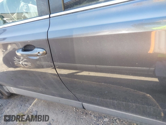 2018 Toyota RAV4 XLE with VIN JTMWFREV6JJ175575, listed as a IAAI auction lot 41788004 with 112,577 mi miles. Bid and sale history available at carsss.com. Image 14.