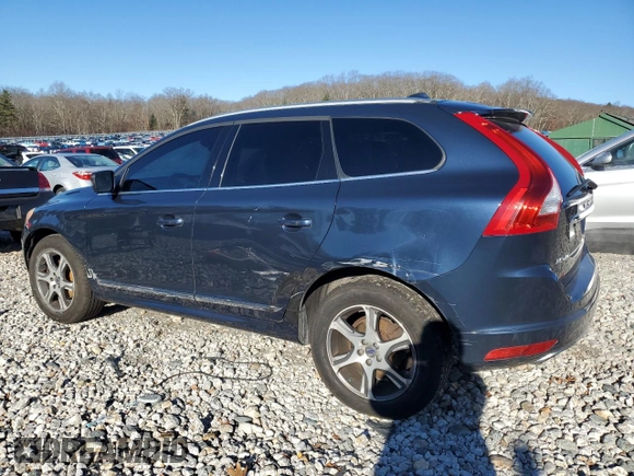 2014 Volvo XC60 R-Design Premier Plus with VIN YV4902DZ7E2528980, listed as a Copart auction lot 82535484 with 137,669 mi miles and Non Repairable. Bid and sale history available at DreamBid. Image 2.