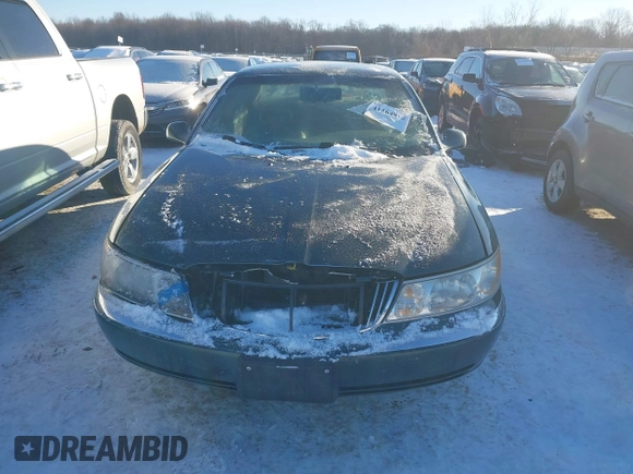 1998 Lincoln Continental with VIN 1LNFM97V4WY713283, listed as a IAAI auction lot 41264918 with 89,134 mi miles. Bid and sale history available at carsss.com. Image 12.