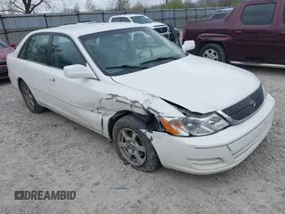 2000 Toyota Avalon XL with VIN 4T1BF28B9YU084201, listed as a IAAI auction lot 42042761 with 240,190 mi miles and . Bid and sale history available at DreamBid. Image 6.