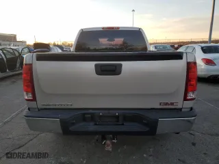2007 GMC Sierra 1500 SLE1 with VIN 2GTEC19C871668854, listed as a Copart auction lot 83642134 with 212,111 mi miles and Salvage Title. Bid and sale history available at carsss.com. Image 6.