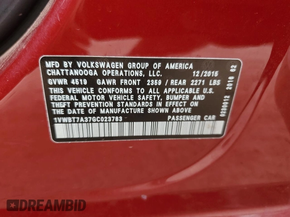 2016 Volkswagen Passat SE z VIN 1VWBT7A37GC023783, wystawiony jako Copart lot #60684605 z przebiegiem 145 337 mil mil oraz Czysty tytuł • Clean title. Historia ofert i sprzedaży dostępna na DreamBid. Obrazek 12.