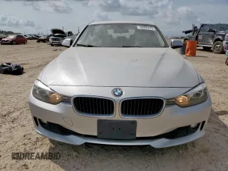 2013 BMW 3 Series 328i z VIN WBA3C1C52DF441727, wystawiony jako Copart lot #58062675 z przebiegiem 72 917 mil mil oraz Szkoda całkowita • Salvage title. Historia ofert i sprzedaży dostępna na DreamBid. Obrazek 5.
