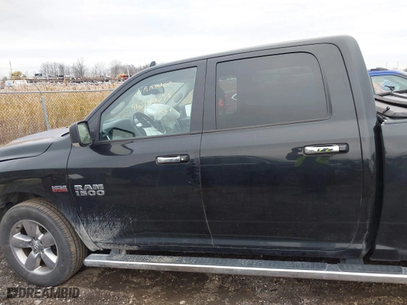 2017 Ram 1500 Big Horn with VIN 3C6RR7LT4HG746865, listed as a IAAI auction lot 40940638 with 167,280 mi miles. Bid and sale history available at carsss.com. Image 14.