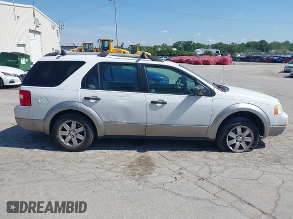 2006 Ford Freestyle SE z VIN 1FMZK01186GA55123, wystawiony jako IAAI lot #42583107 z przebiegiem 142 586 mil mil oraz . Historia ofert i sprzedaży dostępna na DreamBid. Obrazek 13.