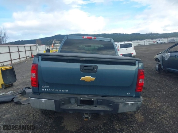 2012 Chevrolet Silverado 1500 LT with VIN 1GCPKSE74CF123098, listed as a IAAI auction lot 41852132 with 146,463 mi miles. Bid and sale history available at carsss.com. Image 16.