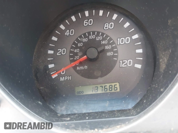 2003 Nissan Xterra SE z VIN 5N1MD28Y13C700782, wystawiony jako IAAI lot #41979443 z przebiegiem 187 686 mil mil oraz . Historia ofert i sprzedaży dostępna na DreamBid. Obrazek 16.