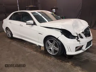 2010 Mercedes-Benz E 63 AMG with VIN WDDHF7HB4AA108297, listed as a IAAI auction lot 42123458 with 109,074 mi miles and . Bid and sale history available at DreamBid. Image 1.