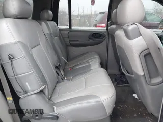 2004 Chevrolet TrailBlazer EXT LS with VIN 1GNET16S346226037, listed as a IAAI auction lot 41565416 with 193,534 mi miles. Bid and sale history available at carsss.com. Image 8.