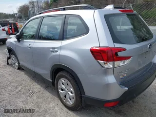 2019 Subaru Forester with VIN JF2SKACC9KH466823, listed as a IAAI auction lot 41948203 with 34,743 mi miles. Bid and sale history available at carsss.com. Image 3.