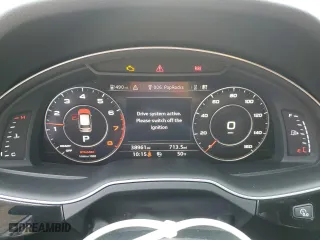 2019 Audi Q7 Premium Plus with VIN WA1LAAF79KD040152, listed as a Copart auction lot 52009345 with 38,961 mi miles and Salvage Title. Bid and sale history available at carsss.com. Image 9.