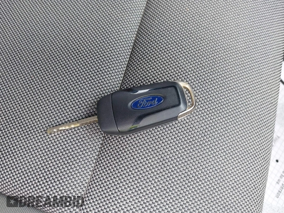 2018 Ford F-150 XL с VIN 1FTMF1CB5JKC73458, выставлен на аукционе IAAI как лот 42409236 с пробегом Не указан миль и . История ставок и продаж доступна на DreamBid. Изображение 11.