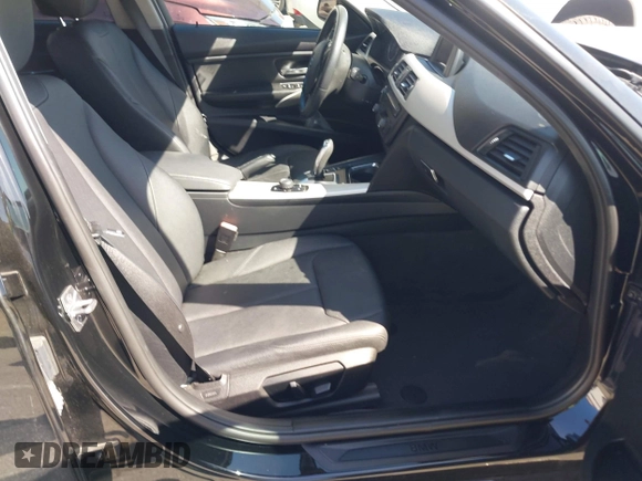 2013 BMW 3 Series 328i with VIN WBA3C1C59DF443846, listed as a IAAI auction lot 41932475 with 88,721 mi miles. Bid and sale history available at carsss.com. Image 5.