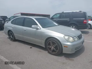 2000 Lexus GS 300 z VIN JT8BD68S3Y0107138, wystawiony jako IAAI lot #42305189 z przebiegiem 265 849 mil mil oraz . Historia ofert i sprzedaży dostępna na DreamBid. Obrazek 1.