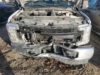 2019 Ford Super Duty F-250 SRW XL with VIN 1FT7W2A6XKED17771, listed as a Copart auction lot 84632244 with 126,212 mi miles and Salvage Title. Bid and sale history available at carsss.com. Image 11.