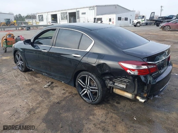 2017 Honda Accord Sedan Sport SE with VIN 1HGCR2F18HA156860, listed as a IAAI auction lot 41770378 with 135,981 mi miles. Bid and sale history available at carsss.com. Image 3.