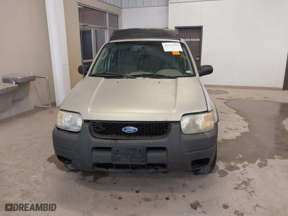2004 Ford Escape XLT with VIN 1FMYU93164KB05521, listed as a IAAI auction lot 41723219 with 246,369 mi miles. Bid and sale history available at carsss.com. Image 12.
