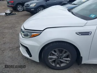 2020 Kia Optima LX with VIN 5XXGT4L32LG450805, listed as a IAAI auction lot 42300790 with 41,901 mi miles and . Bid and sale history available at DreamBid. Image 6.