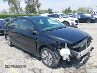2017 Hyundai Ioniq Blue z VIN KMHC65LCXHU040519, wystawiony jako IAAI lot #42138782 z przebiegiem 93 141 mil mil oraz . Historia ofert i sprzedaży dostępna na DreamBid. Obrazek 1.