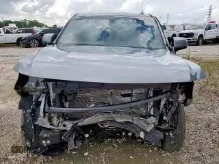 2023 Chevrolet Suburban LT with VIN 1GNSCCKD5PR308814, listed as a Copart auction lot 61955315 with 33,659 mi miles and Salvage title. Bid and sale history available at DreamBid. Image 5.