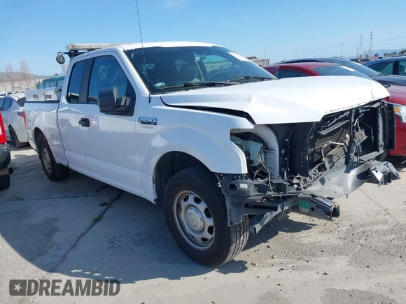 2016 Ford F-150 XL with VIN 1FTEX1C87GKD33643, listed as a IAAI auction lot 41837905 with 105,353 mi miles and . Bid and sale history available at carsss.com. Image 1.