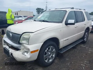 2008 Mercury Mountaineer Premier with VIN 4M2EU48898UJ01323, listed as a IAAI auction lot 39442831 with 156,293 mi miles. Bid and sale history available at carsss.com. Image 17.