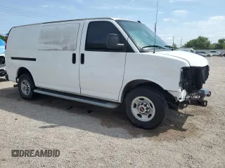 2020 GMC Savana Cargo Van with VIN 1GTW7AFG8L1210215, listed as a Copart auction lot 53084915 with 34,435 mi miles and Clean Title. Bid and sale history available at carsss.com. Image 4.