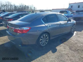 2015 Honda Accord Sedan EX-L with VIN 1HGCR3F82FA031708, listed as a IAAI auction lot 41223504 with 91,559 mi miles. Bid and sale history available at carsss.com. Image 4.