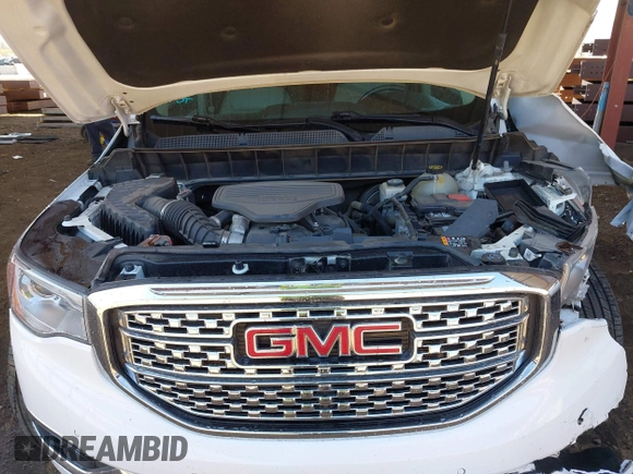 2019 GMC Acadia Denali with VIN 1GKKNPLS4KZ185995, listed as a IAAI auction lot 42110820 with 130,617 mi miles and . Bid and sale history available at carsss.com. Image 10.