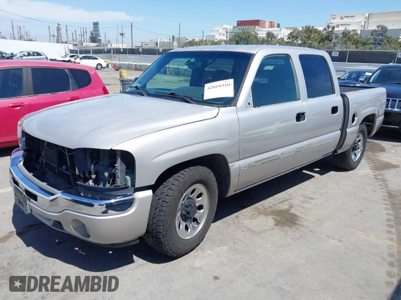 2006 GMC Sierra 1500 SLE1 z VIN 2GTEC13Z661353952, wystawiony jako IAAI lot #42018310 z przebiegiem 153 341 mil mil oraz . Historia ofert i sprzedaży dostępna na DreamBid. Obrazek 2.