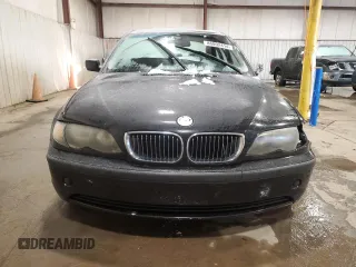 2003 BMW 3 Series 325xi with VIN WBAEU33493PM58896, listed as a Copart auction lot 86892414 with 163,111 mi miles and Salvage Title. Bid and sale history available at carsss.com. Image 5.