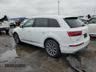 2018 Audi Q7 Premium Plus with VIN WA1LAAF7XJD023973, listed as a Copart auction lot 43811935 with 101,090 mi miles and Clean Title. Bid and sale history available at carsss.com. Image 2.