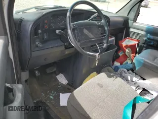 1995 Ford Econoline Wagon XL z VIN 1FBJS31H0SHB49053, wystawiony jako Copart lot #44952525 z przebiegiem Nie podano mil oraz Szkoda całkowita • Salvage title. Historia ofert i sprzedaży dostępna na DreamBid. Obrazek 8.
