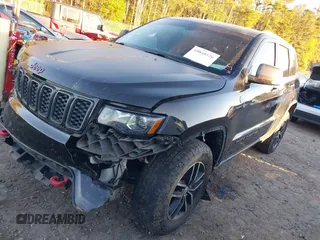 2018 Jeep Grand Cherokee Trailhawk with VIN 1C4RJFLT2JC349450, listed as a IAAI auction lot 40848526 with 139,326 mi miles and . Bid and sale history available at DreamBid. Image 18.