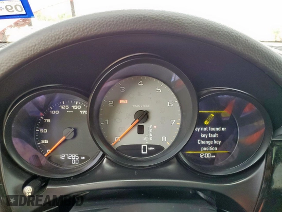 2017 Porsche Macan S z VIN WP1AB2A57HLB19788, wystawiony jako Copart lot #61986475 z przebiegiem Nie podano mil oraz Szkoda całkowita • Salvage title. Historia ofert i sprzedaży dostępna na DreamBid. Obrazek 9.